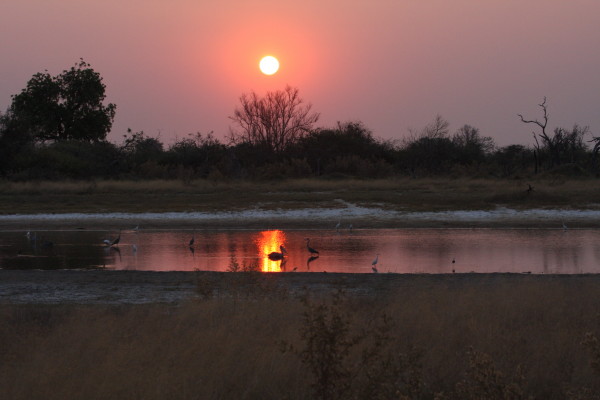 Zonsondergang Xakanaka